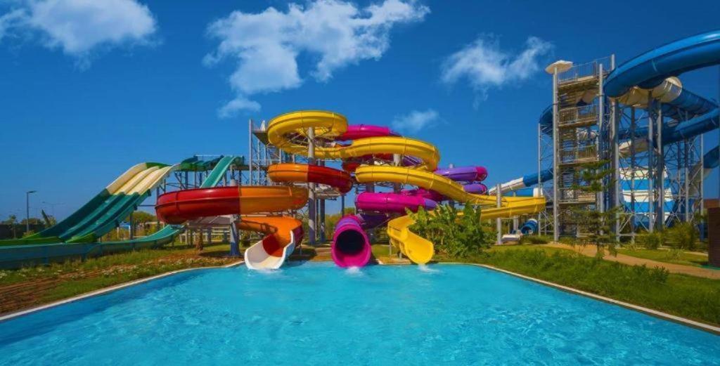 Concorde Luxury Resort & Casino & Convention & Spa 파마구스타 외부 사진