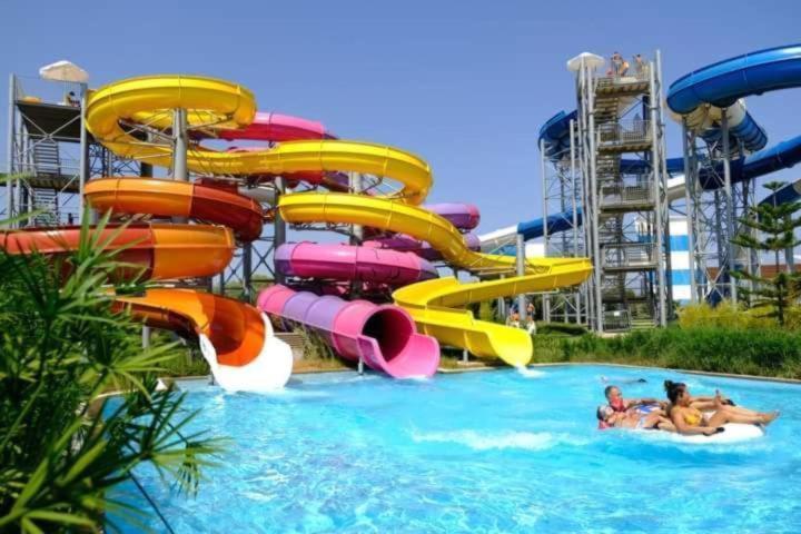 Concorde Luxury Resort & Casino & Convention & Spa 파마구스타 외부 사진