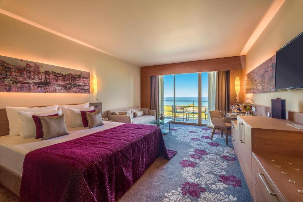 Concorde Luxury Resort & Casino & Convention & Spa 파마구스타 외부 사진
